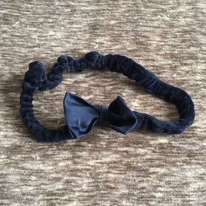 Navy Blue Headband With Bow